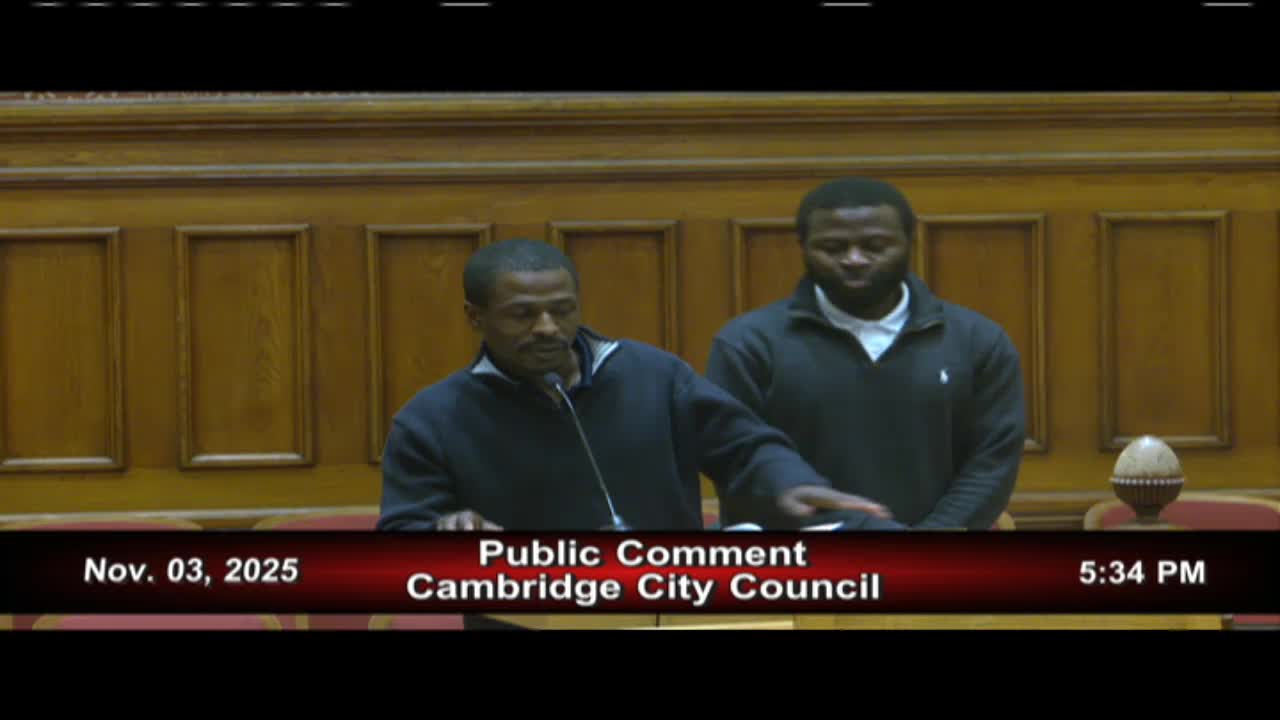 Cambridge council urges Harvard to bargain in good faith with custodians and security officers