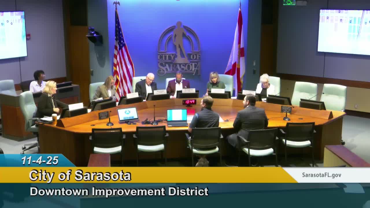 Board approves downtown map and hears Black Friday marketing update; 26 merchants signed