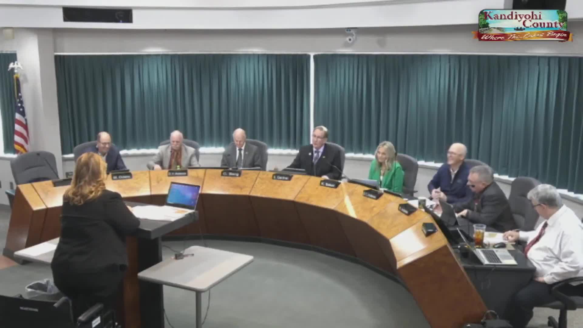 Kandiyohi County hears HHS update on SNAP/WIC after federal shutdown; board debates emergency contingency funds