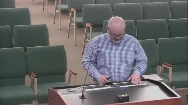 Oakdale council approves $62,438 purchase of Bandit wood chipper to replace 1996 unit