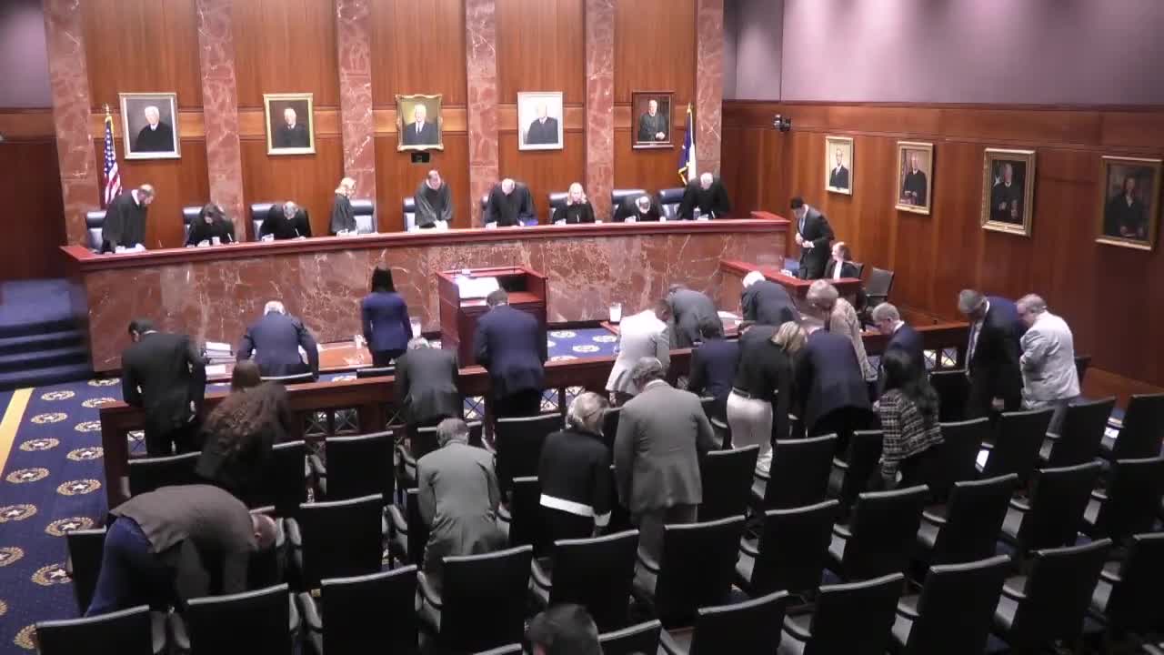 Justices weigh whether amended groundwater application is a 'new' filing and who can seek review