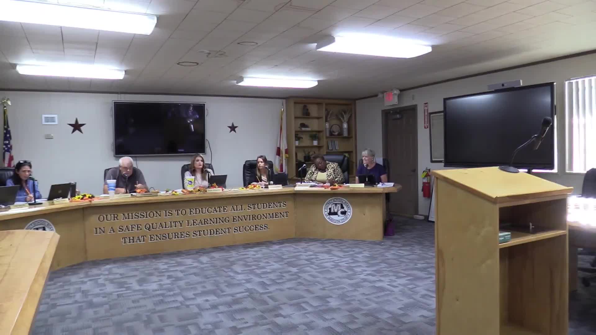 School board ranks developer Sam Kellett first for two former school sites; schedules vote next Monday