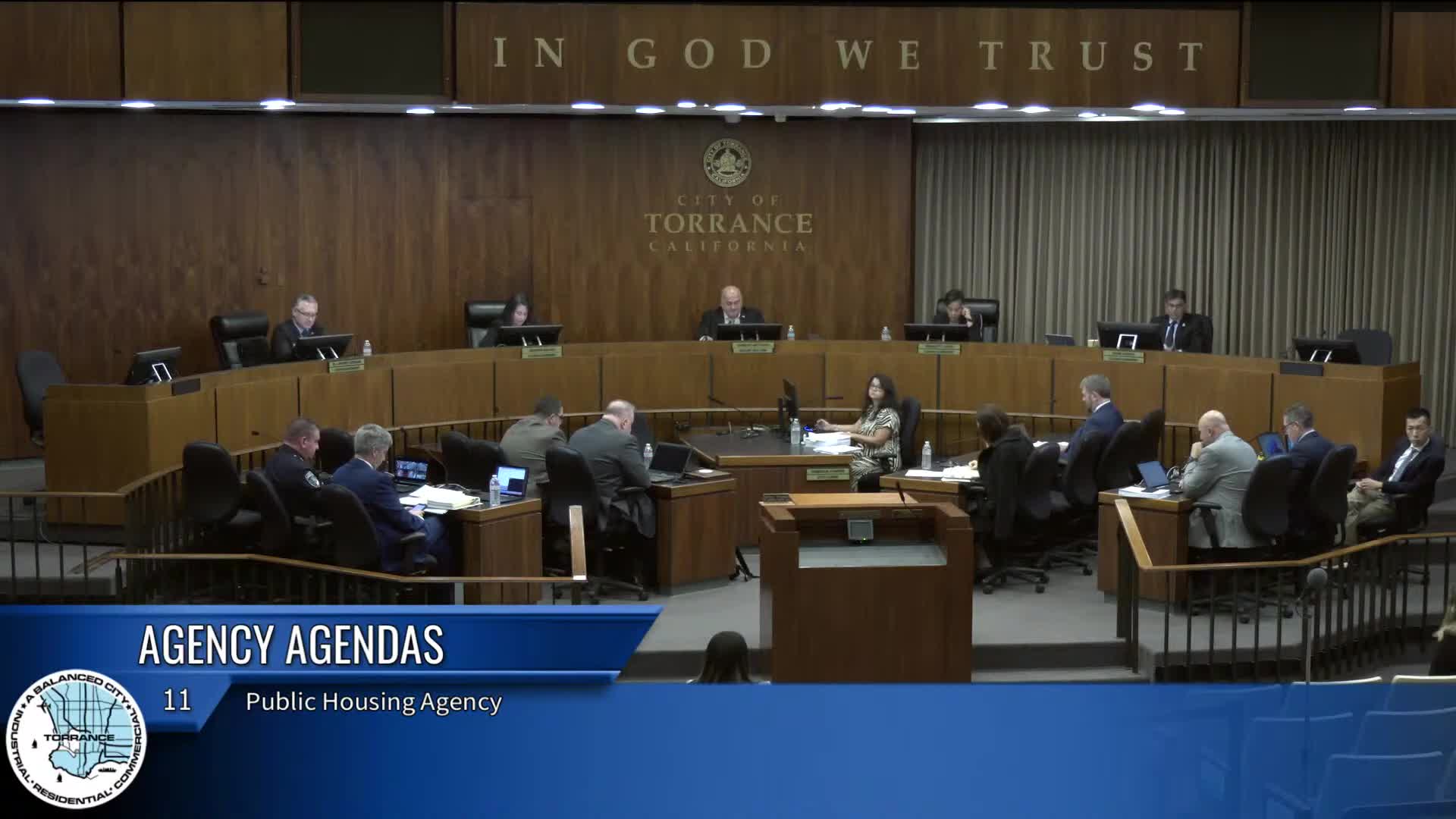 Council continues hearing on proposed tarps, canopies and pop-up structure rules to Dec. 2