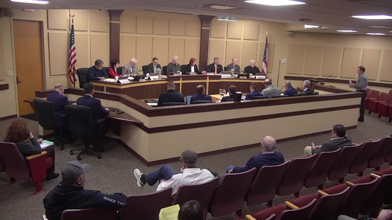 Short-term rental ordinance fails on third reading after split council vote