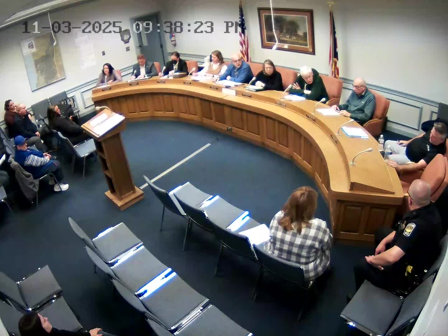 Council posts volunteer request after Portland Cares pantry reports aging volunteer base