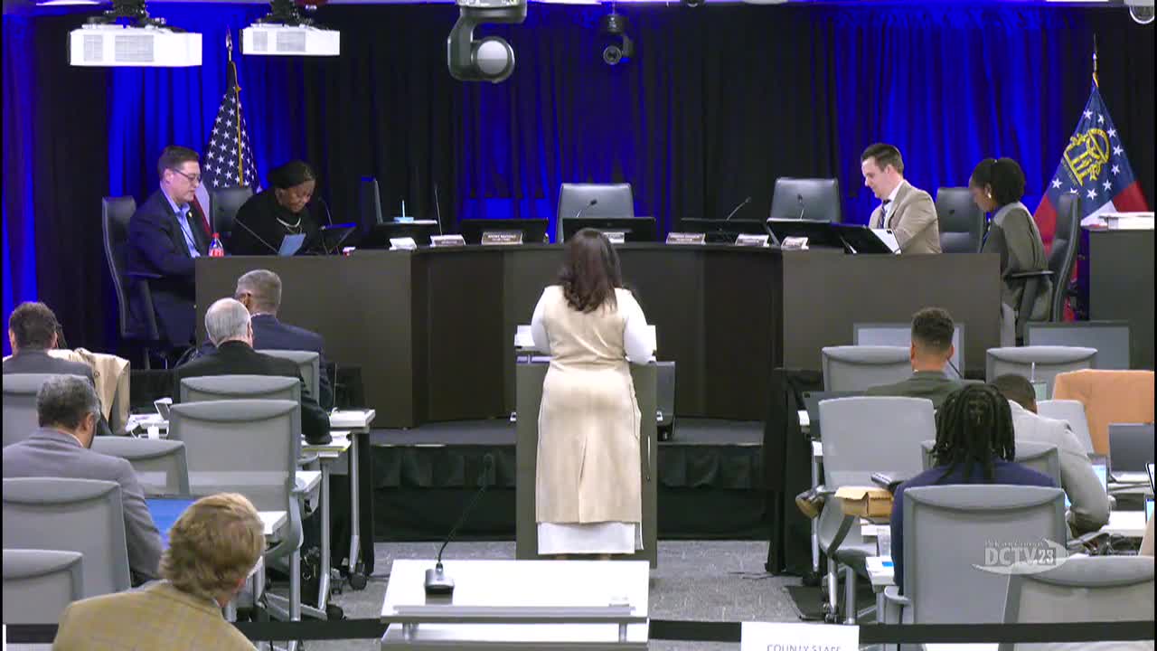 Committee approves poll-pad and antifreeze contracts; begins revising standing procedural rules