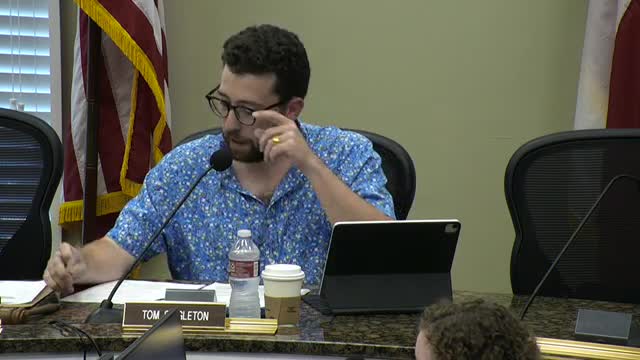 Planning Commission approves Rosette PUD to allow private streets; council will review on Dec. 11