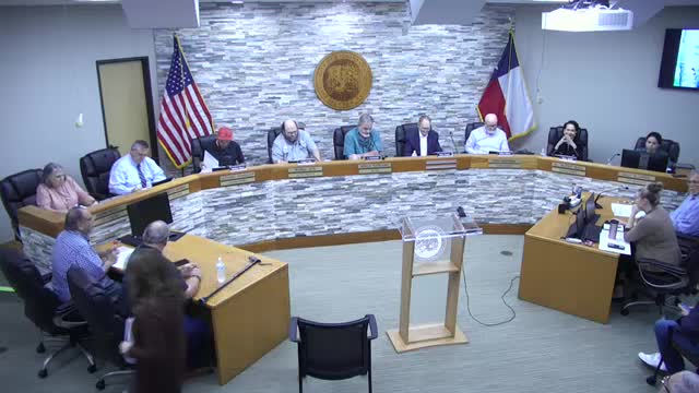 Planning commission approves landscape-plan amendment for Villas at Lake Jackson Apartments