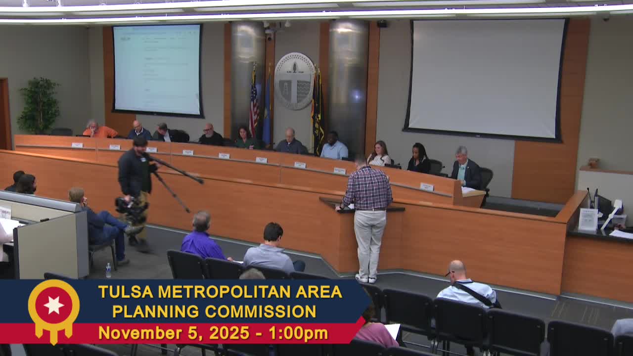 Staff recommends approval of PUD 286b rezoning; applicant agrees