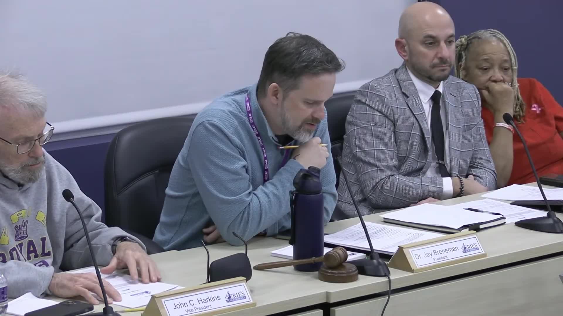 Board schedules Harding renaming forum, extends district historian application; student leadership program earns PSBA award