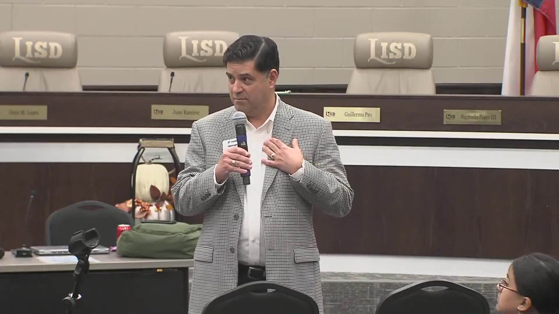 Parents Outline Priorities as Consultants Collect Input for Laredo ISD Superintendent Search