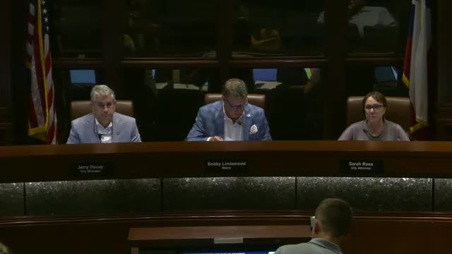 Contested Oak Alley request to remove 25-foot landscape easement draws lengthy public hearing; council delays decision