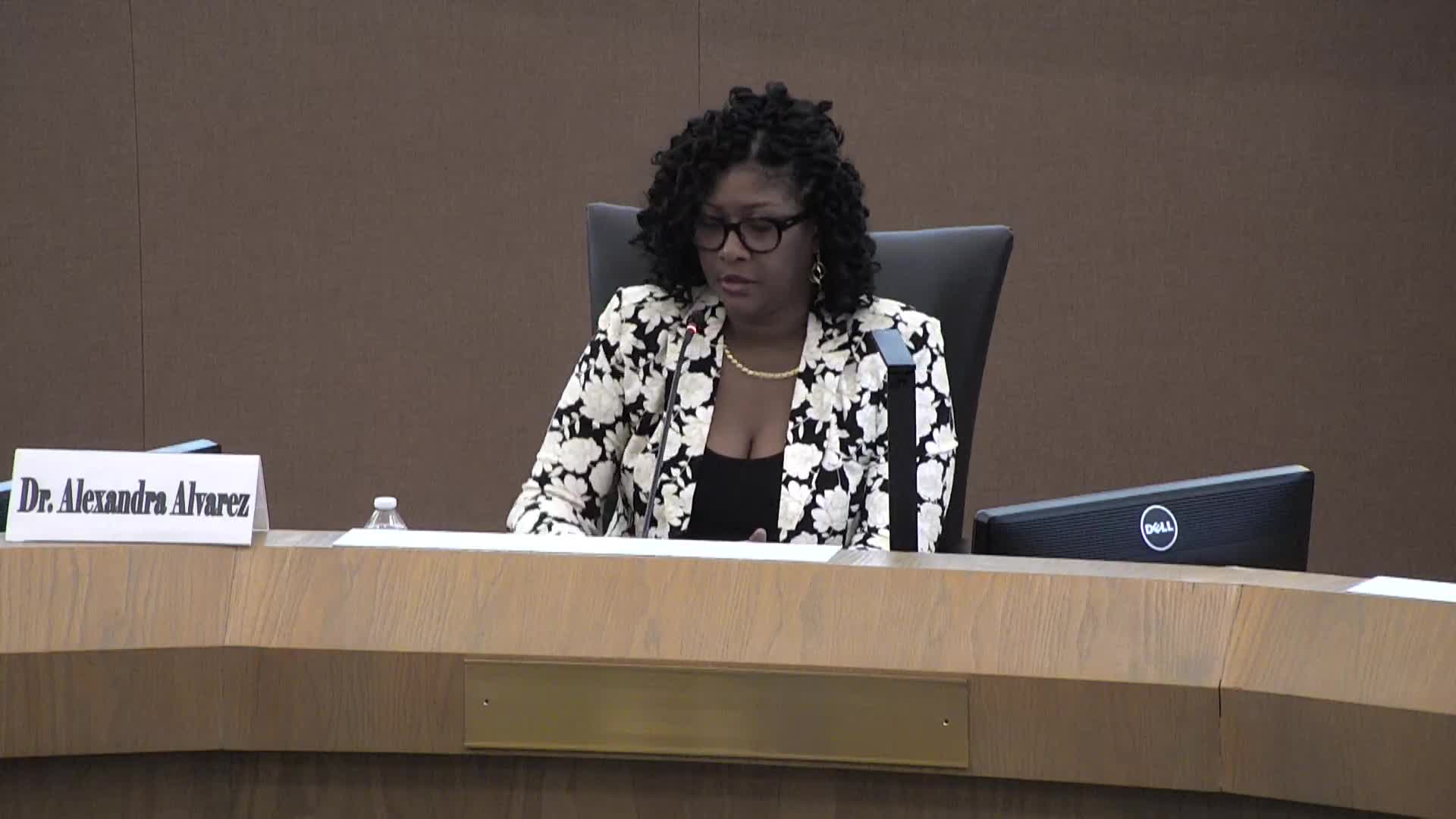 Planning board backs text amendment to allow ‘limited online sales’ as accessory use for Patina Collective museum