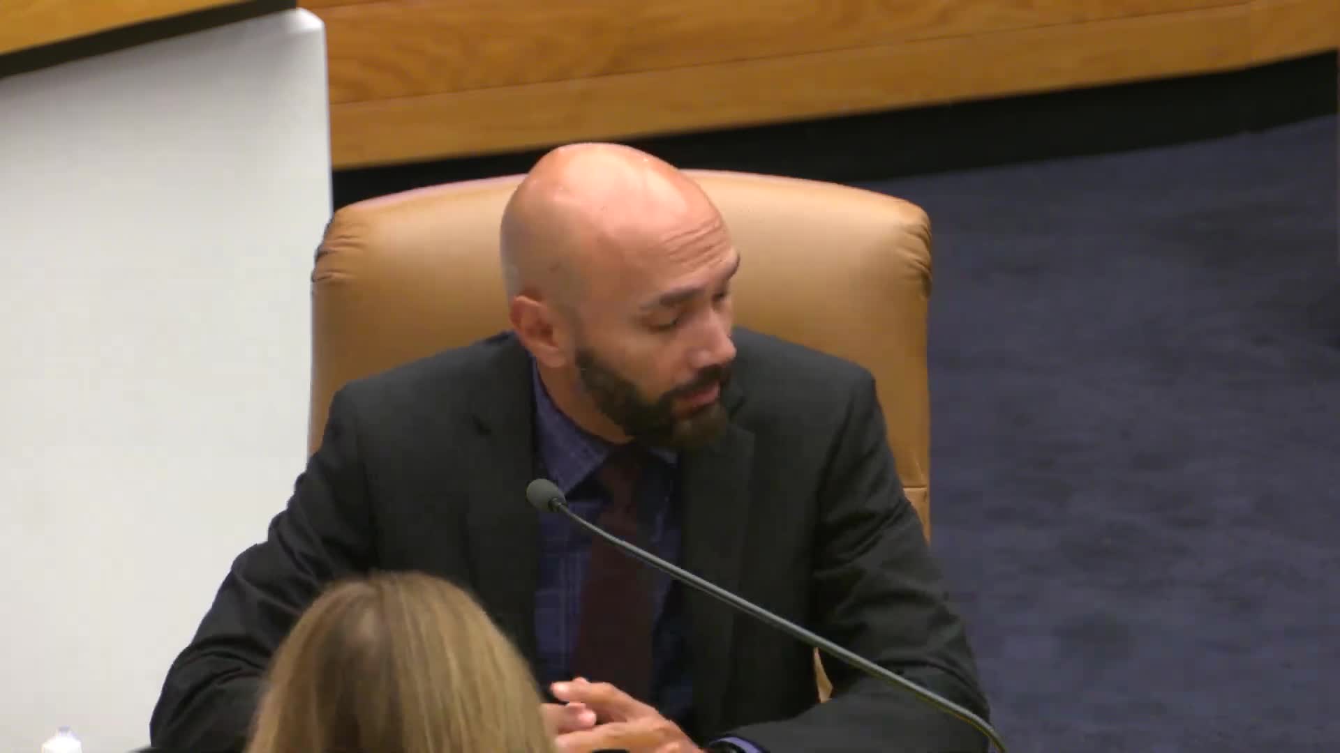 Cerritos reports 500 attendees at Senior Center Health and Wellness Fair; commission receives report