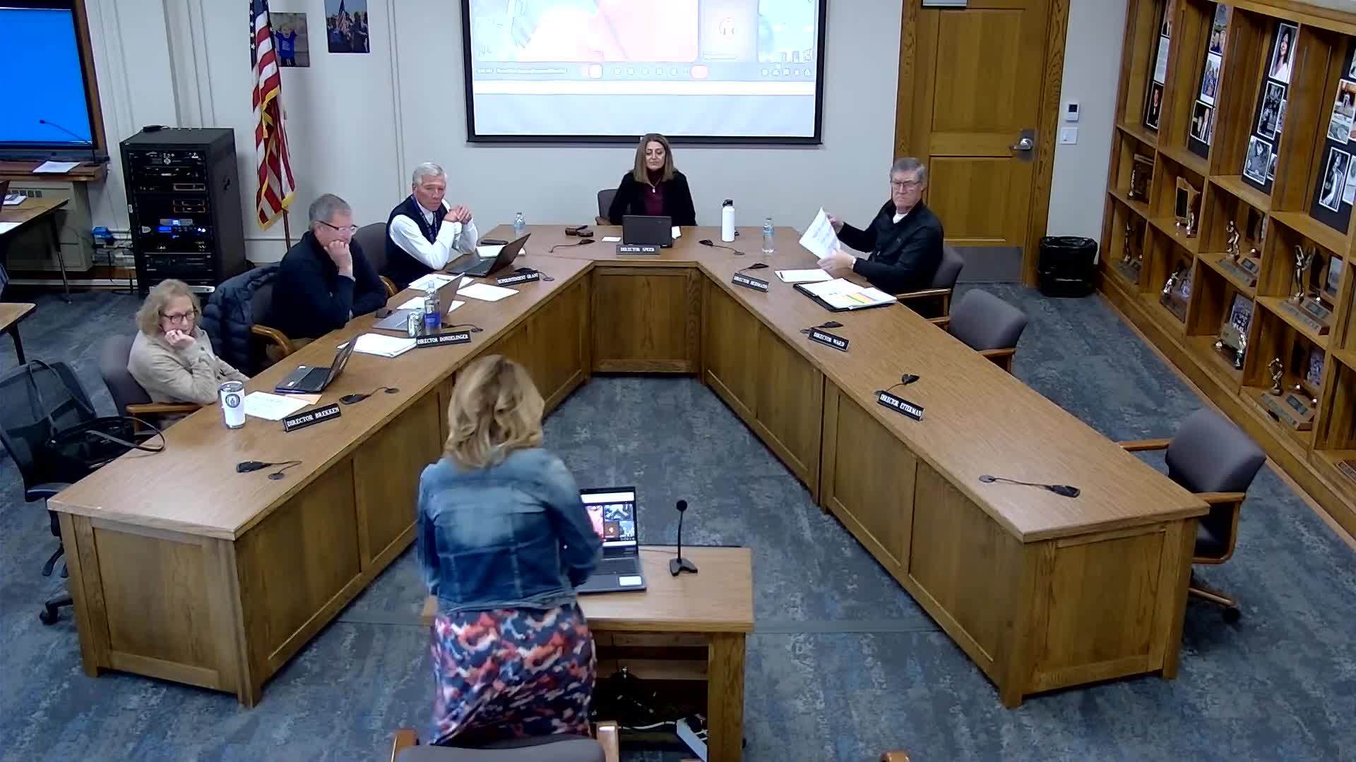 Brainerd board debates cuts, reserves and enrollment-based school closures as part of budget planning