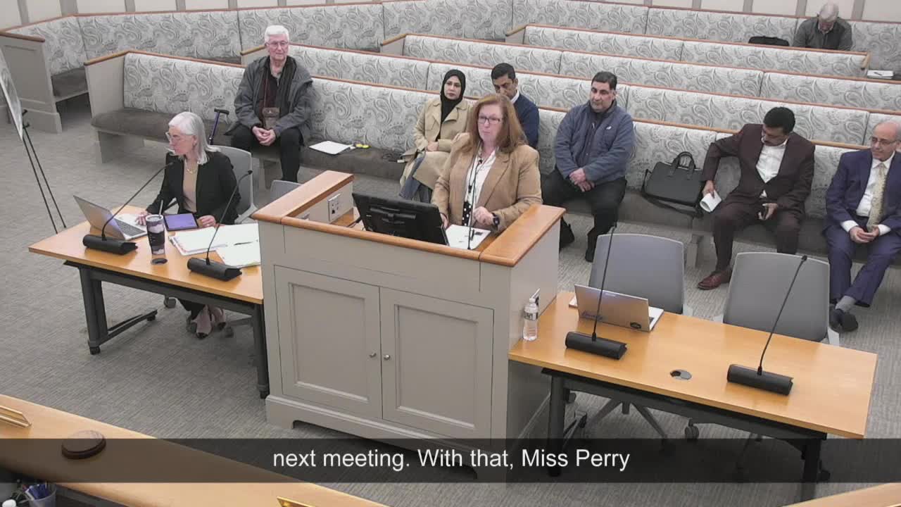 Leesburg planning commission backs town‑plan amendment for Harvest Estates, forwards recommendation to council