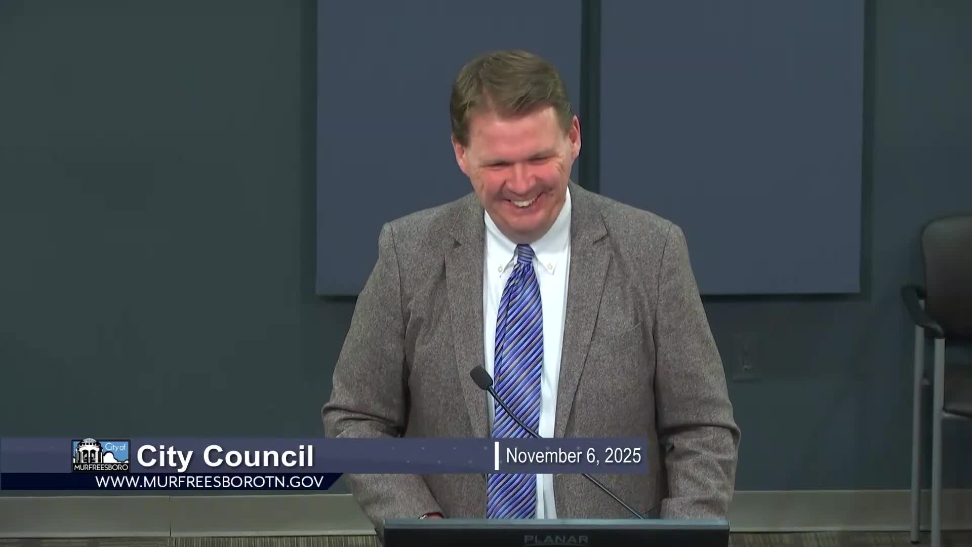 Council clears first reading for Toyota overflow-lot rezoning to allow auto-repair building