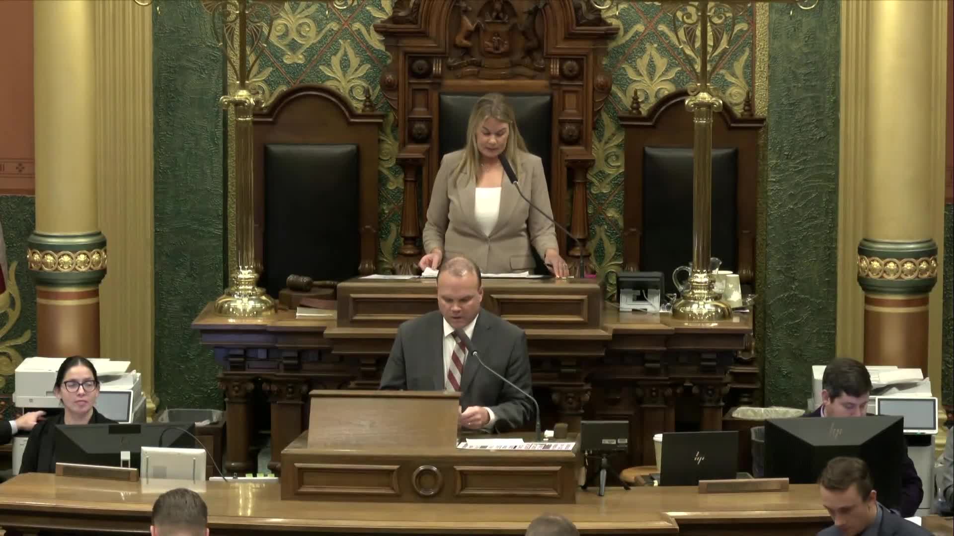 Michigan House urges U.S. Senate to pass clean continuing resolution; HR214 adopted 54-46