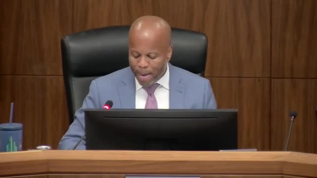 Developer previews 400-unit Dorsey Station project; neighbors press for larger grocery and traffic fixes