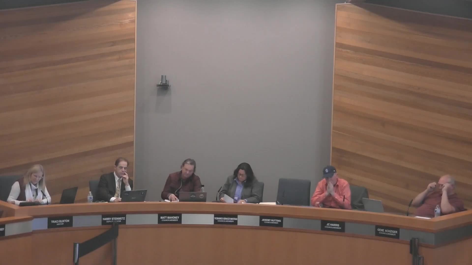 Des Moines council directs staff to draft ordinance raising Transportation Benefit District vehicle fee to $50