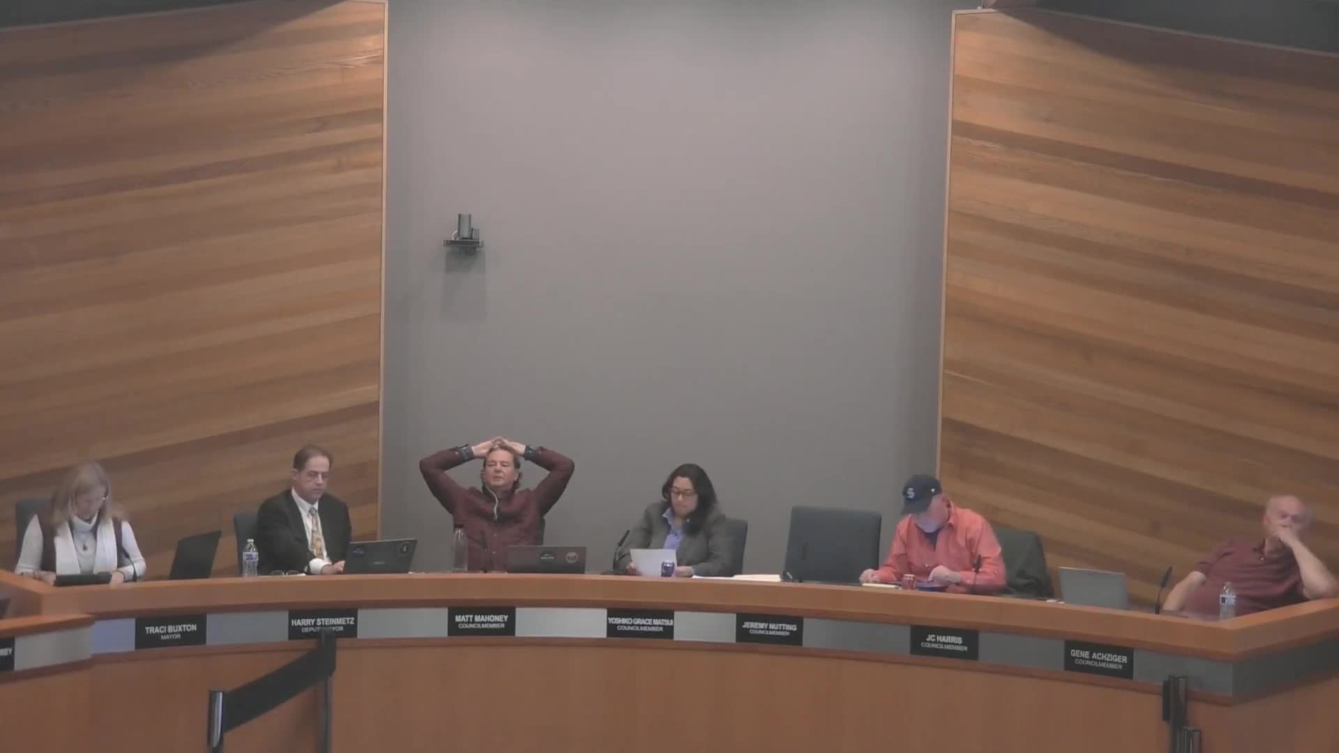 Des Moines considers commercial parking tax; staff asked to draft ordinance