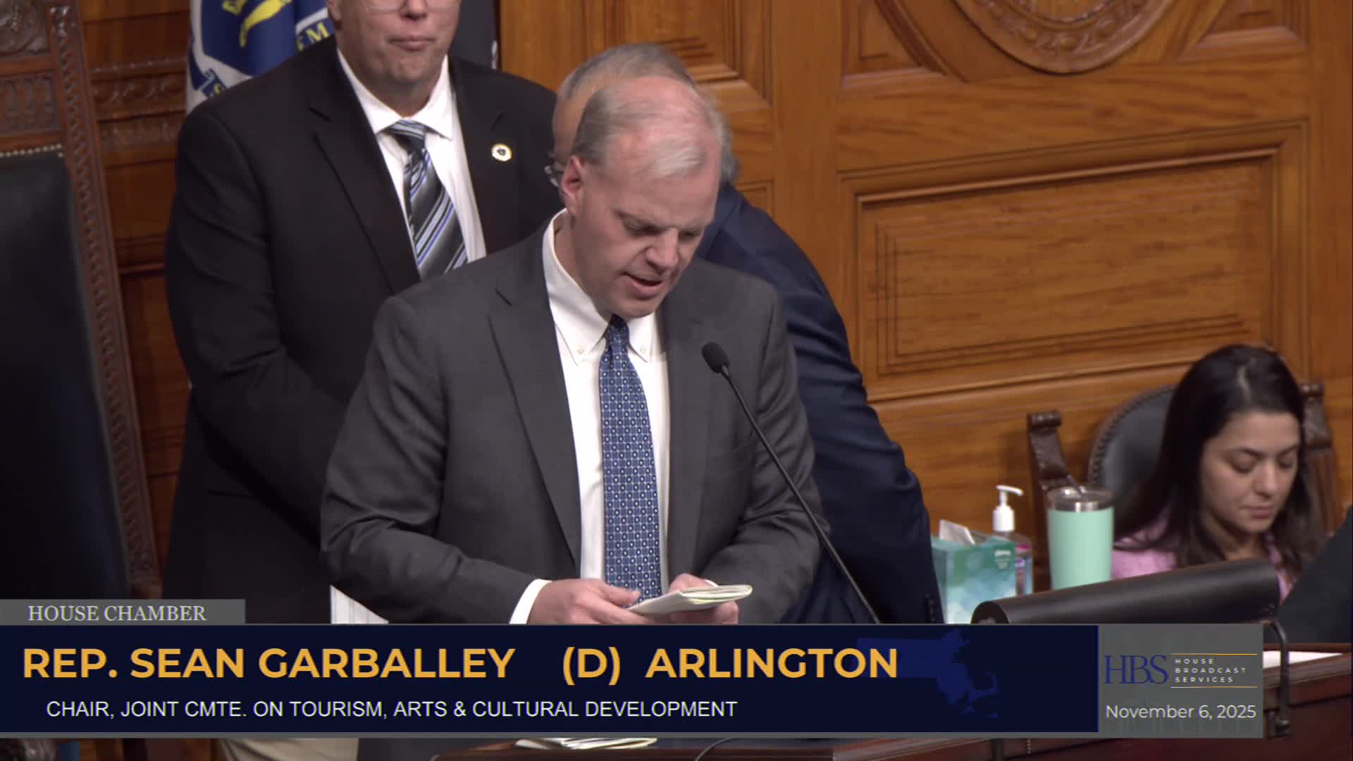 Votes at a glance: House orders bills to third reading and passes several to be engrossed