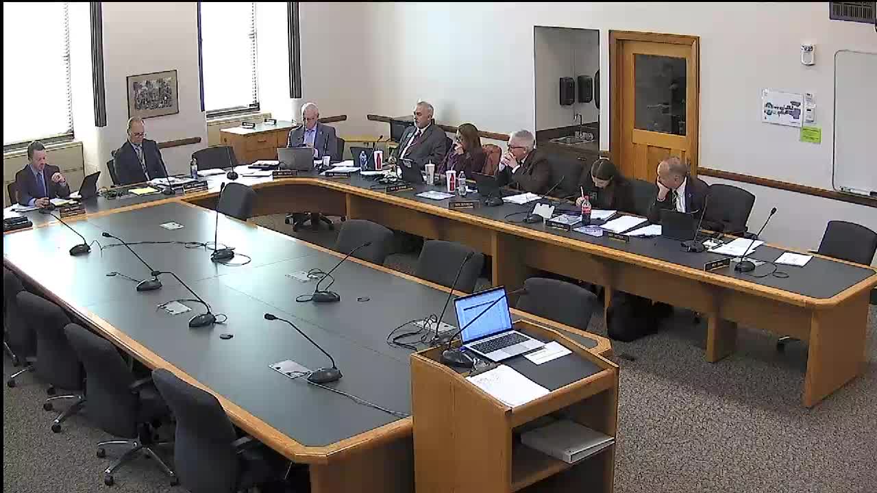 PERS briefs committee on retirement plans and upcoming health‑plan re‑bid; DC plan enrollment grows to ~2,600