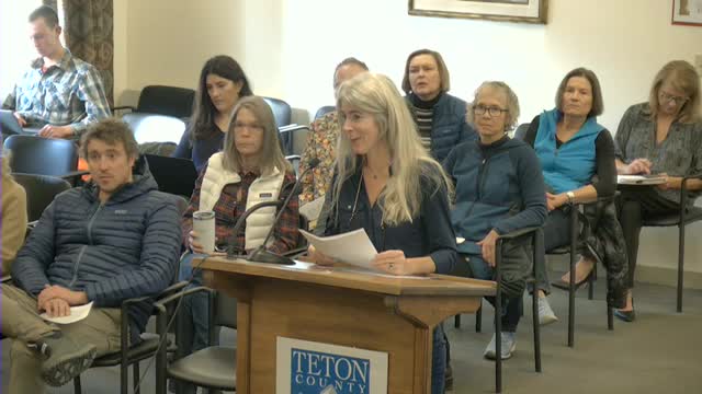 Teton County commissioners vote to reopen contract for pig wrestling after public outcry