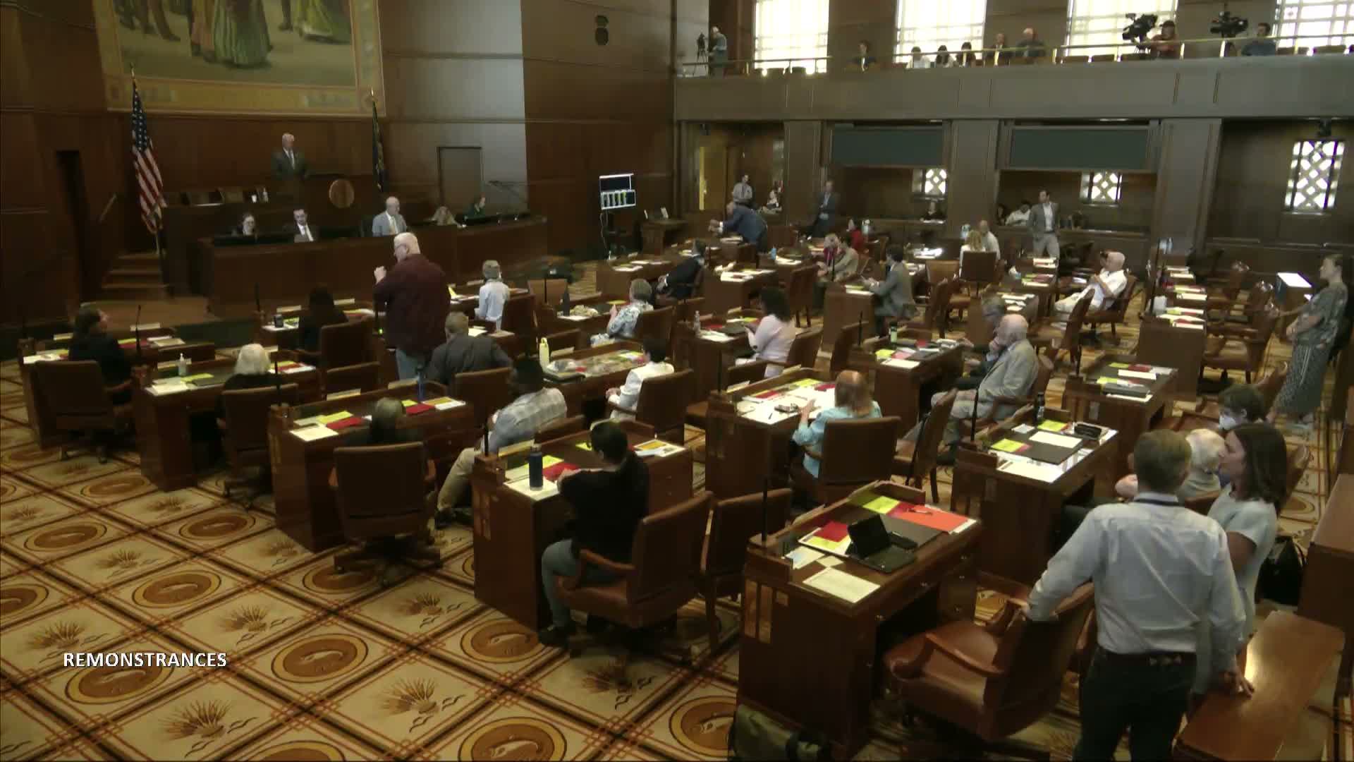 Lawmakers urge caution on armed National Guard deployments and criticize rising taxes in floor remonstrances