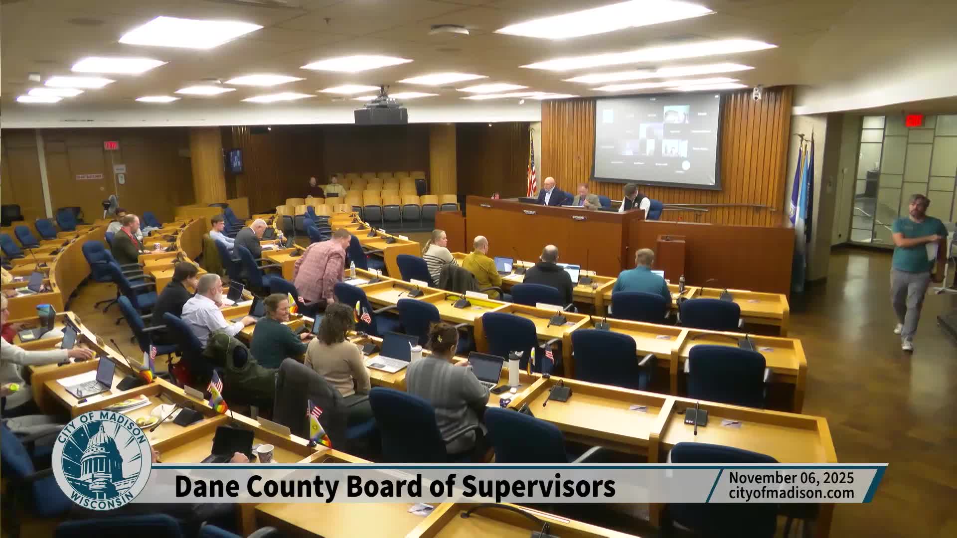 Supervisor introduces resolution to create advisory committee on data centers