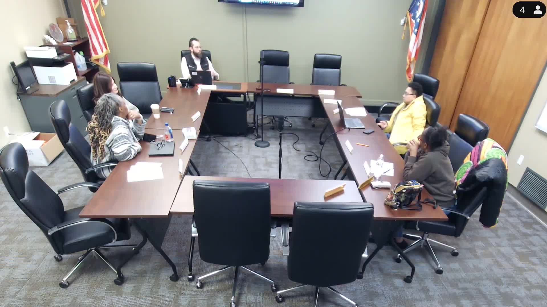 Golf Manor committee adopts agenda, approves minutes and OKs $1,500 for postcards to promote new website