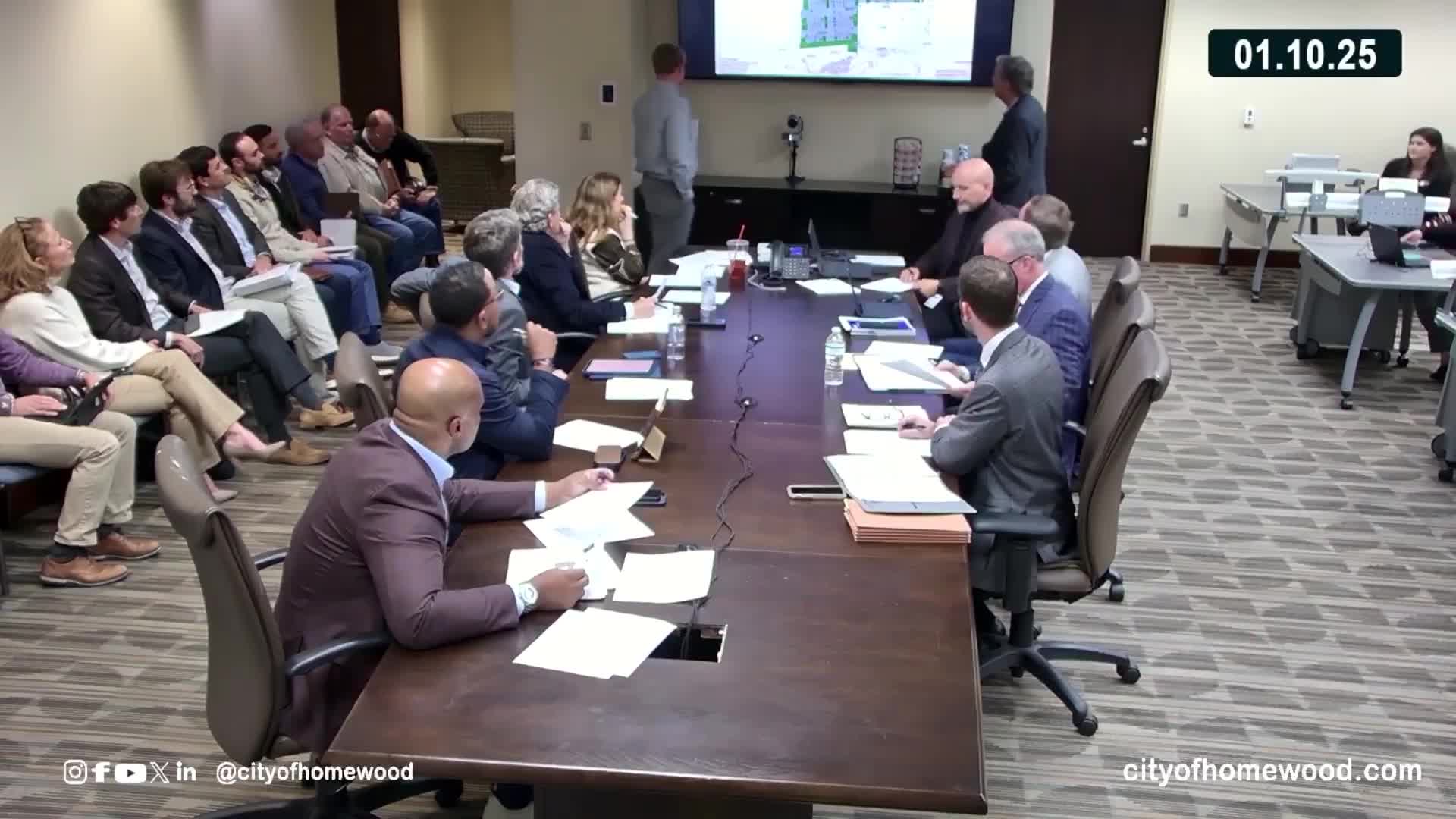 Piggly Wiggly expansion moves entrance to south side to accommodate ALDOT changes; public hearing set for Nov. 24