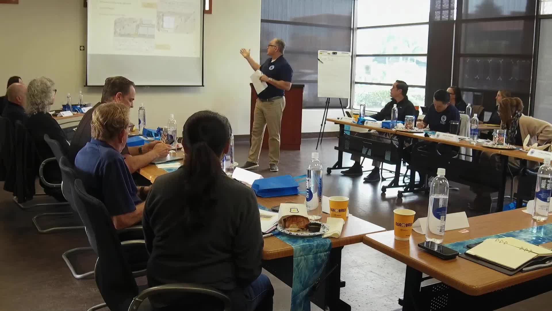 Seal Beach staff pitches freeway digital billboards as revenue source; council asks for February progress report