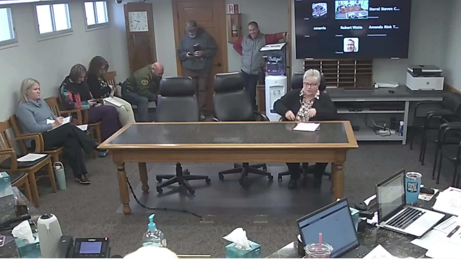 Elderbridge reports rising need, requests $12,900 from Wright County to reduce senior meal waitlists