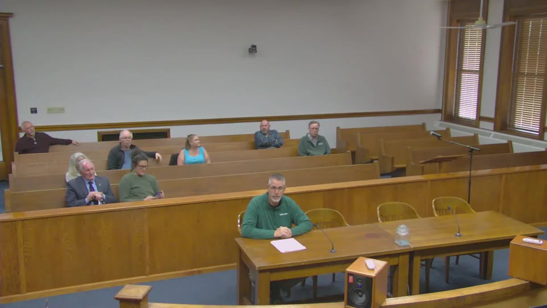 Montcalm County board approves contracts, grants and $3.32 million in warrant reports