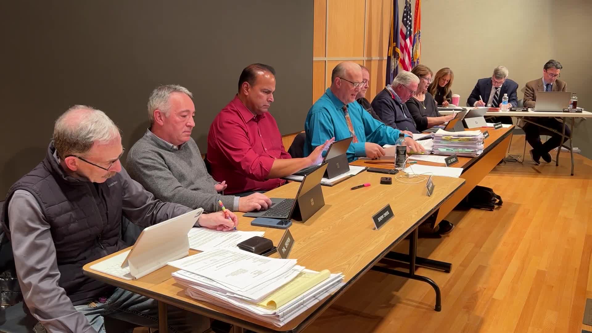 Planning board approves third-amended Owens Road Solar site plan for New Leaf Energy