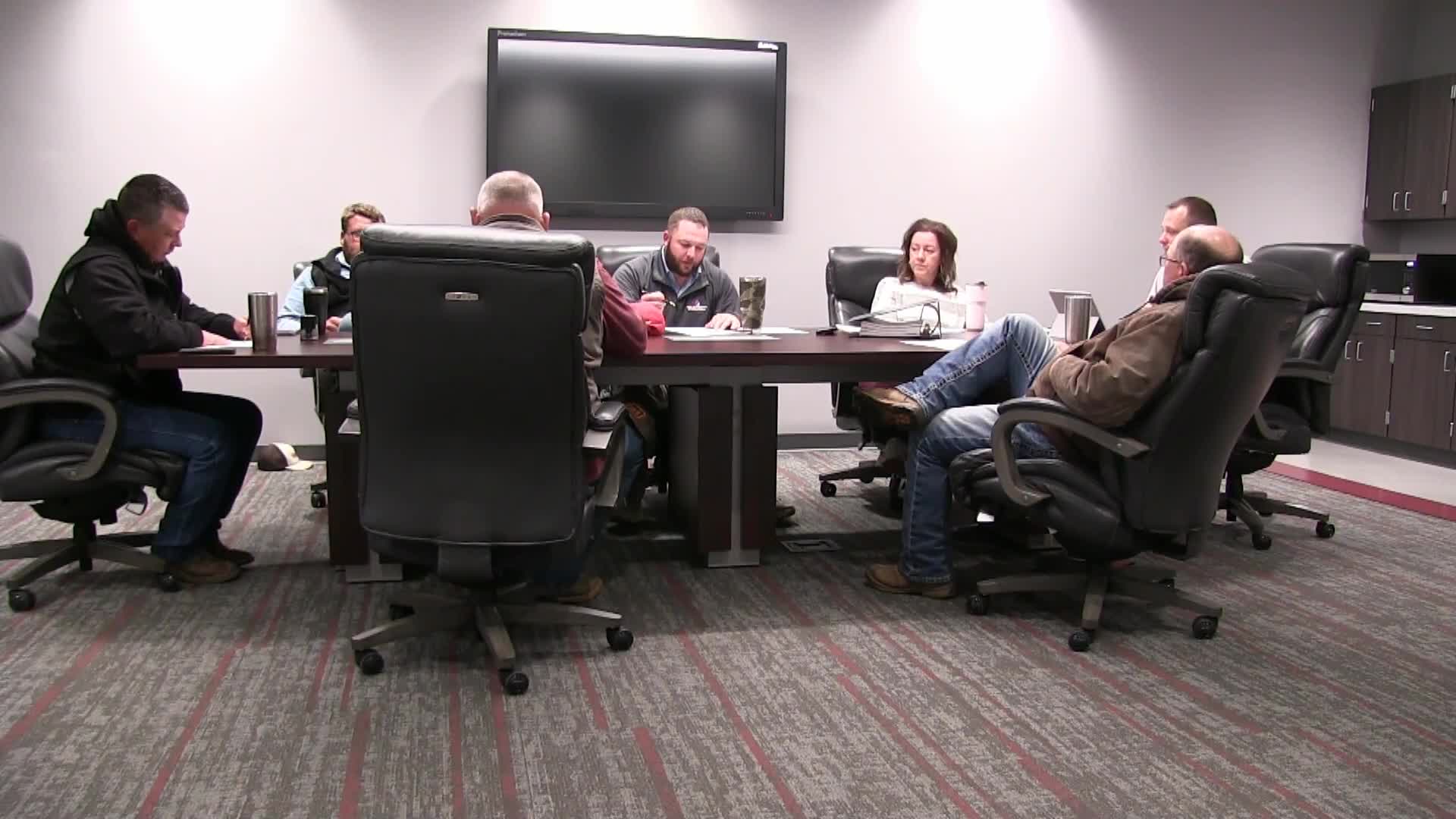 Waynoka Public Schools board approves highest rebid and routine business; donation acceptance authorized pending funds