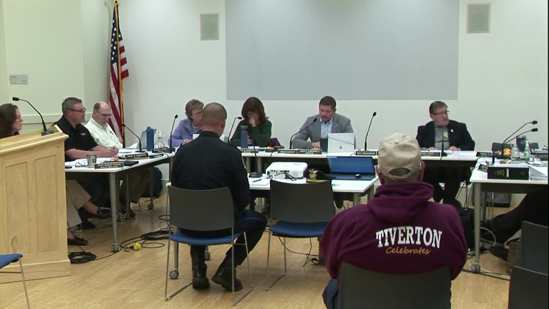 Tiverton council adopts dog-park rules and hours for Raymond F. Jones Memorial Park