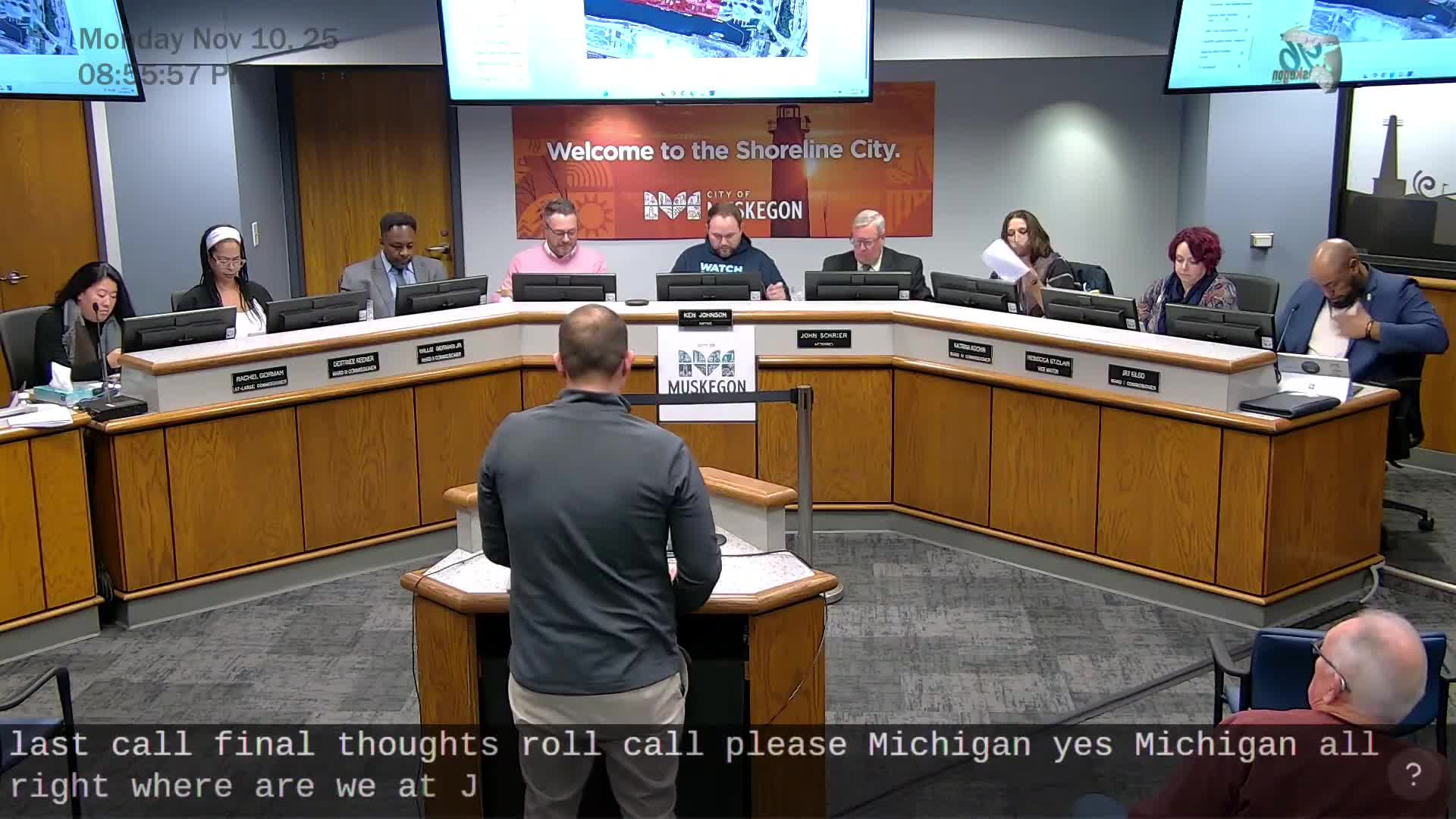 City awards park renovation contract, approves traffic‑data subscription and police wage increase