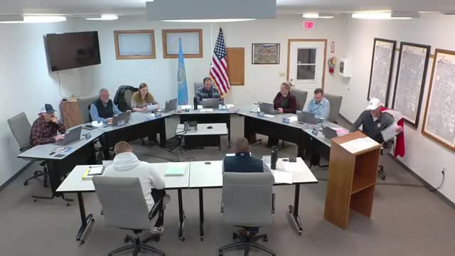 Lennox council approves first reading to rezone Oppheim site amid flood and traffic concerns