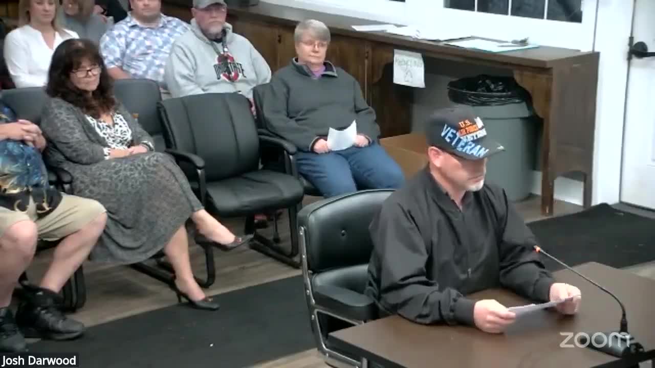 Sweet Home board backs OSBA representation after candidate’s public comment