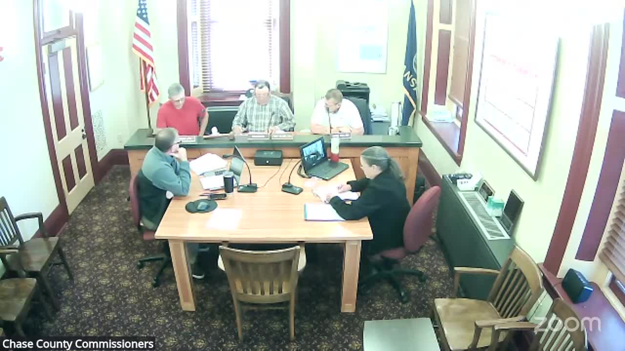 Chase County approves Cottonwood Falls road maintenance agreement, reviews emergency equipment and vehicle options