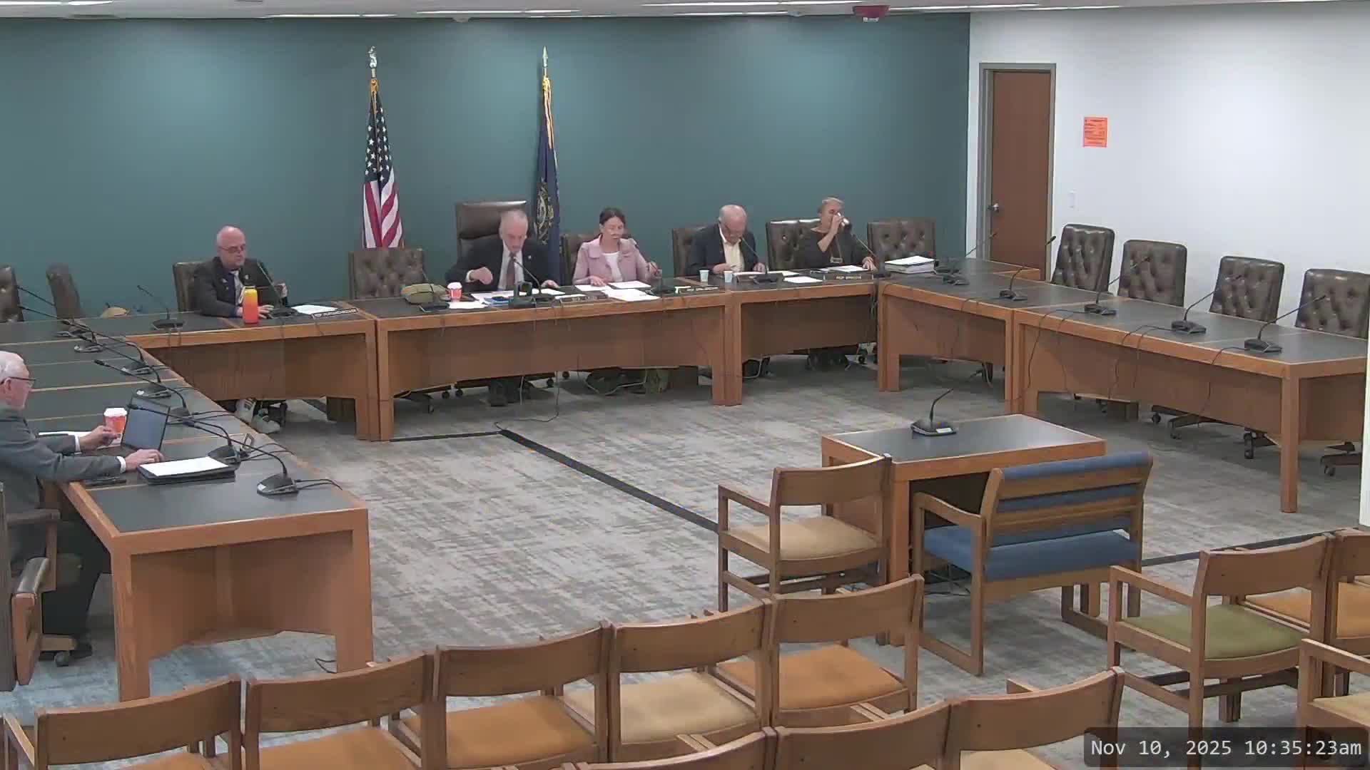 Subcommittee advances amended civics requirement for college undergraduates, with exemptions and later start date