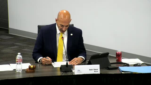 City council approves variances to allow flag lot and non‑radial lot lines for 300 Wistah Vista Drive