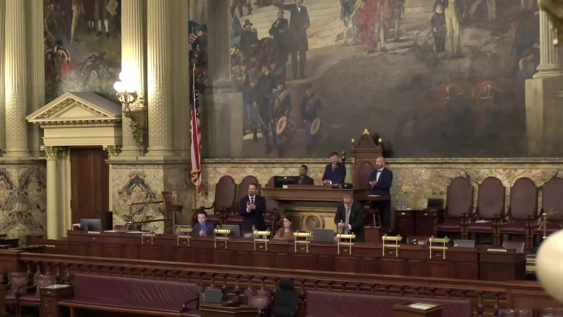 Representative Parker moves to adjourn; House approves adjournment until Nov. 12