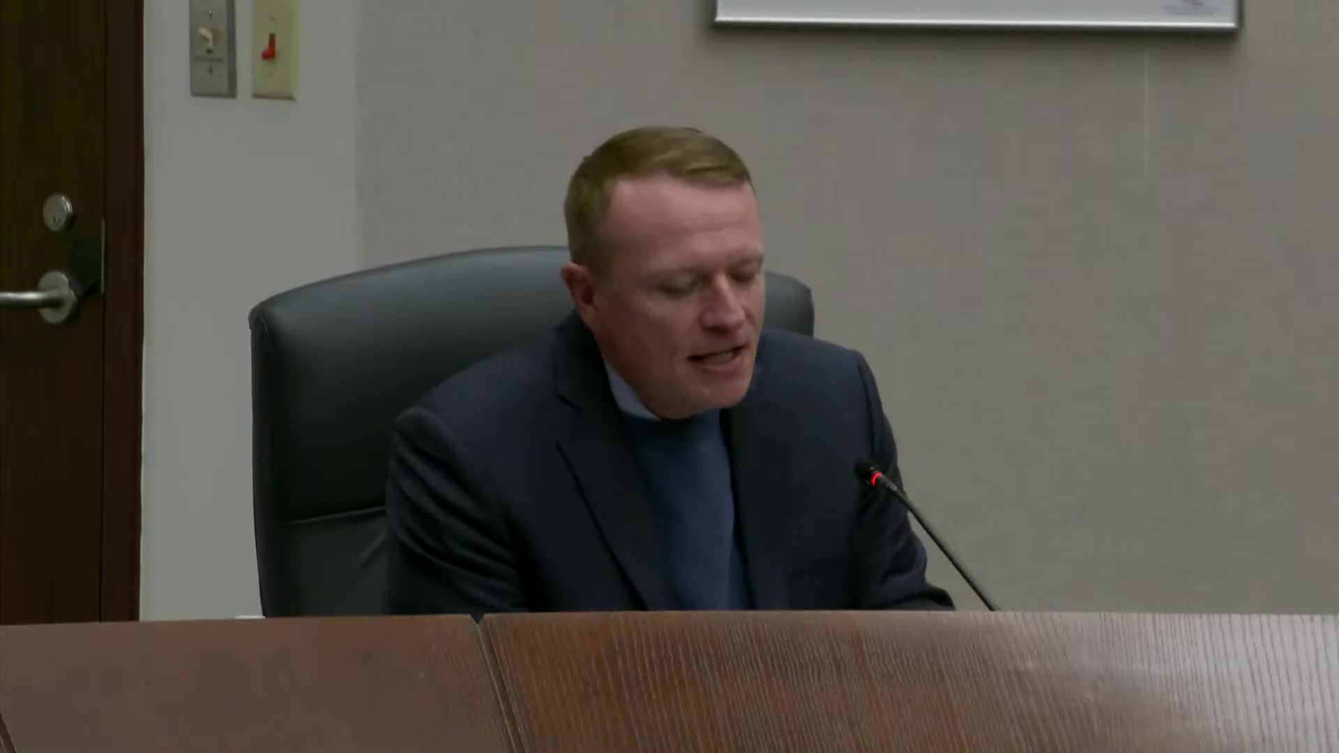 Superintendent outlines school‑planning meetings, resources for families during government shutdown