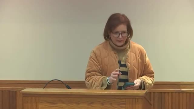 Barrington trustees debate a local ordinance limiting village property use for immigration enforcement; staff to draft revised ordinance and resolution