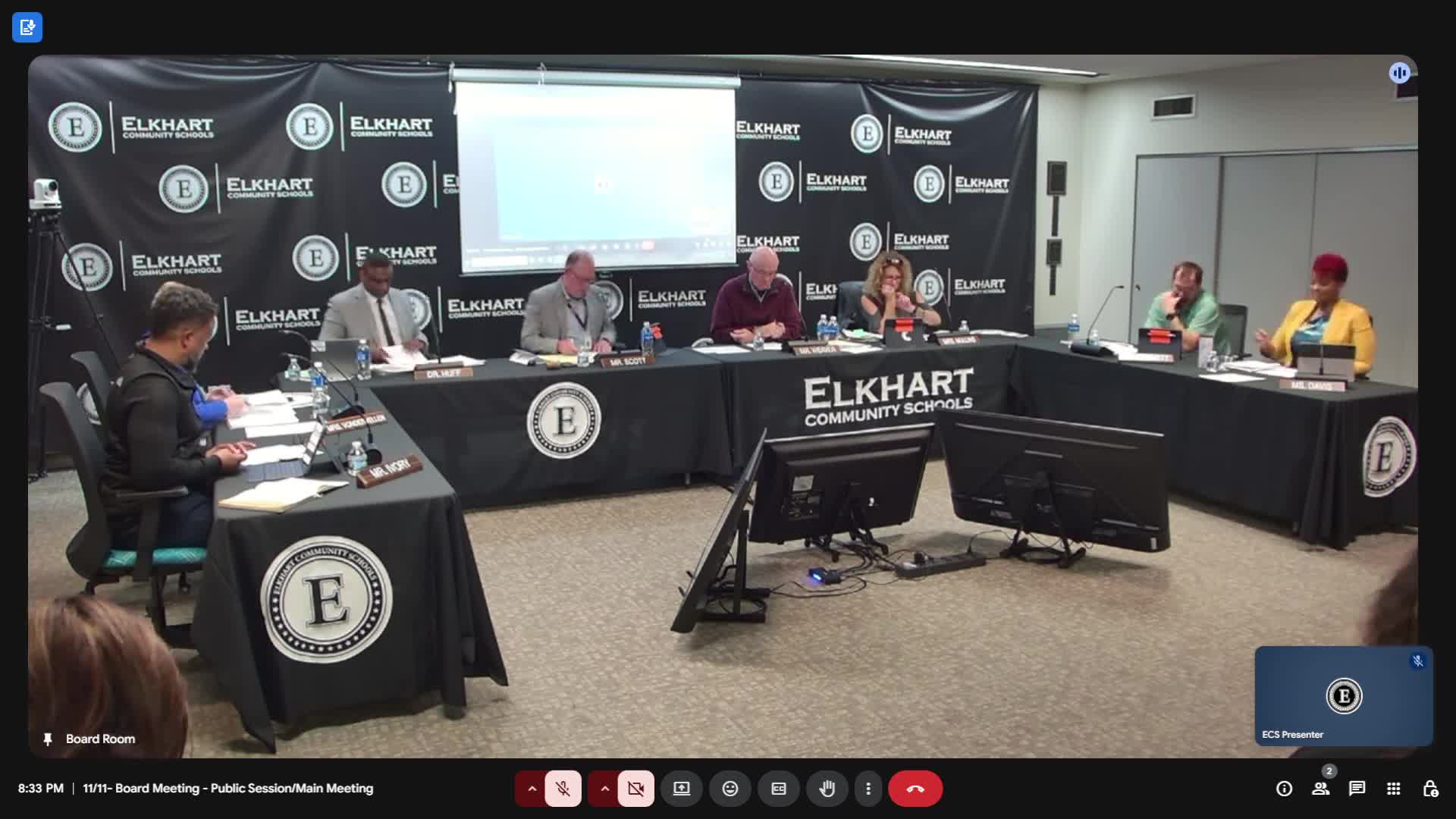 Board ratifies teacher contract with no 2025–26 pay increase; district leaders pledge to pursue raises next year