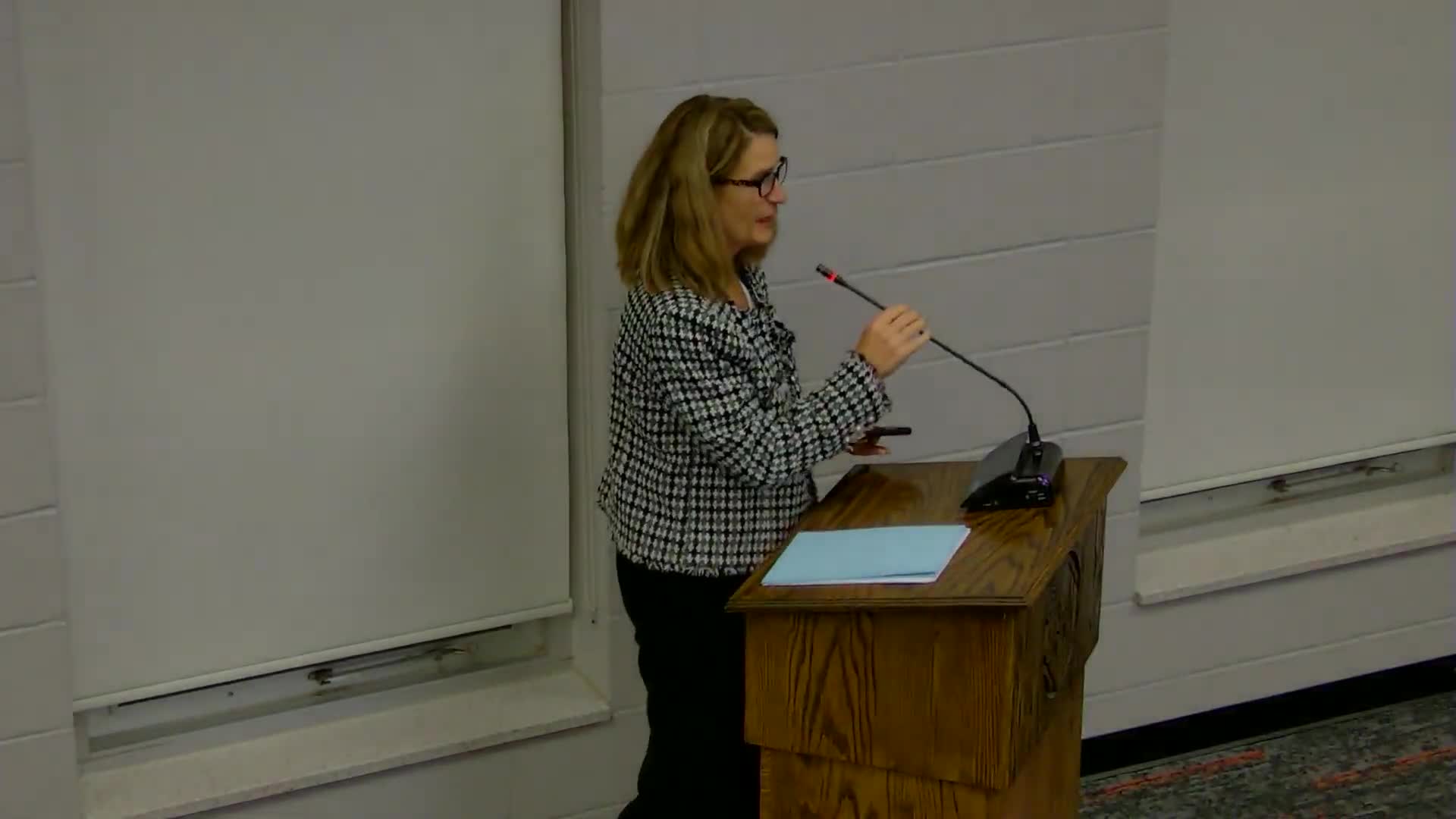 Resident urges support for Brandon Food Pantry and calls for stadium handrails