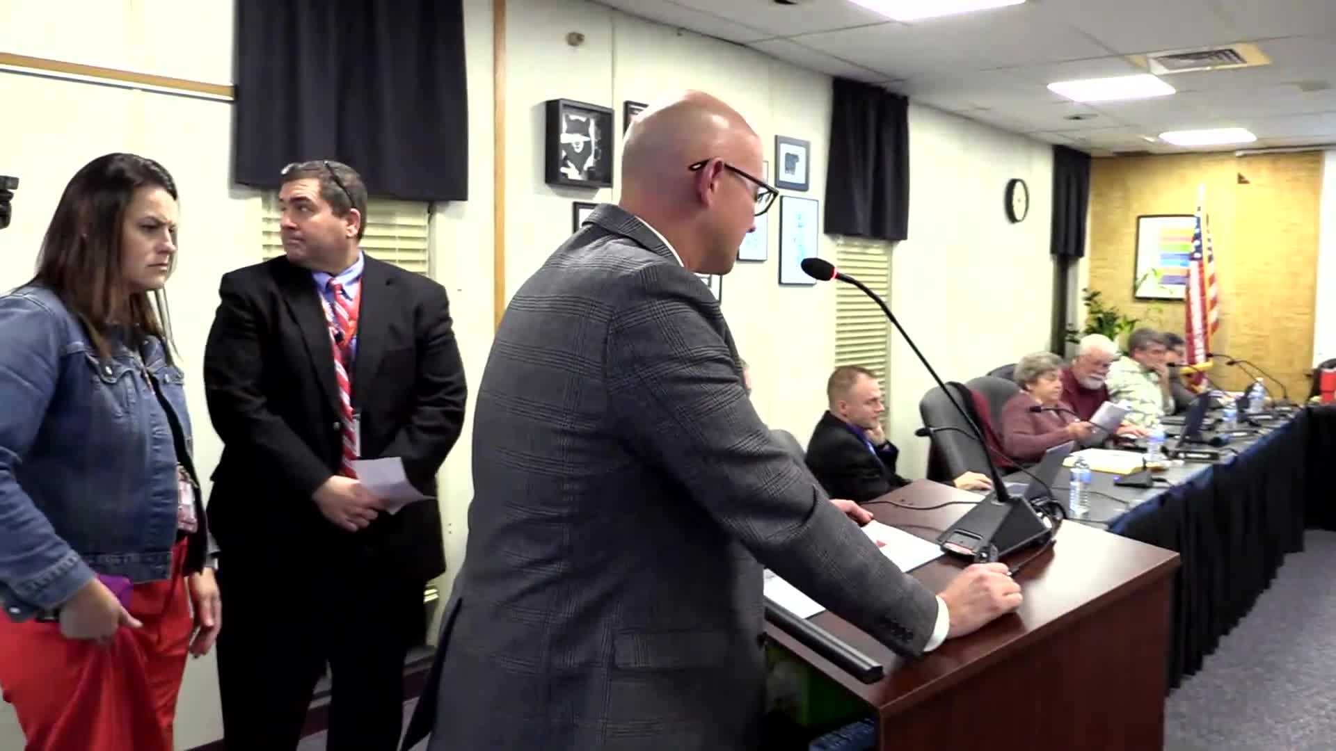 Board reviews proposed 2026–27 program of studies: name changes, new electives and a required junior personal‑finance course